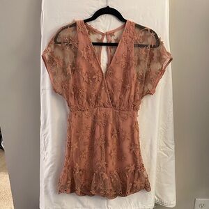 Elegant Lace V-Neck Top in Pink